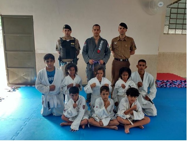 Ensinando Jiu Jitsu