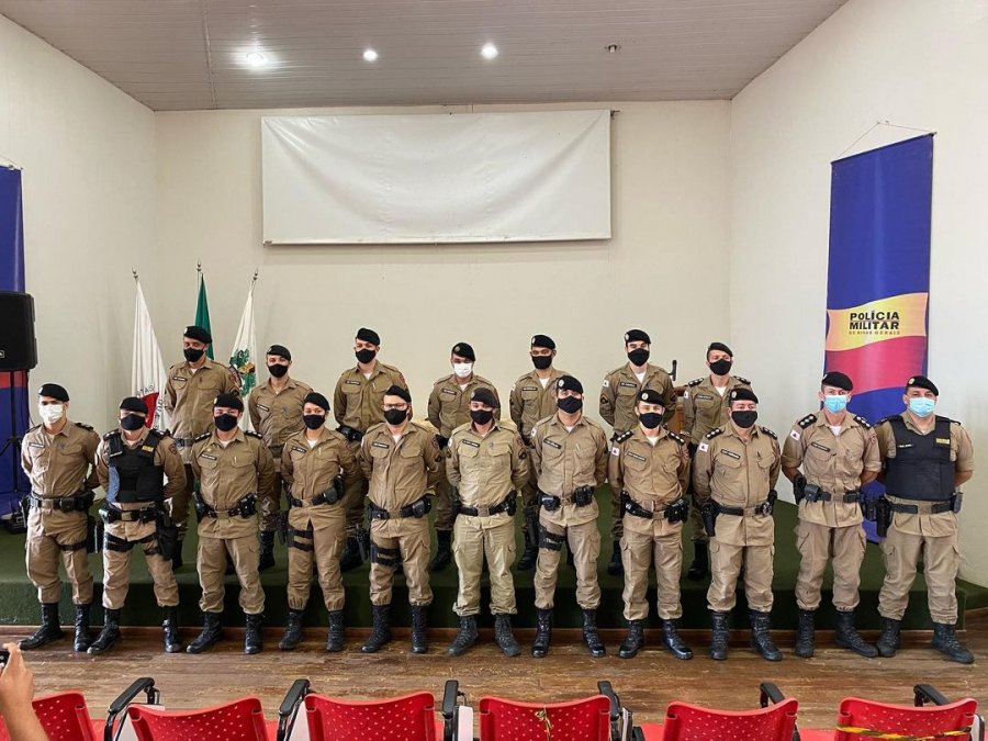 Onze soldados do 15º BPM foram promovidos nesta segunda-feira (17)