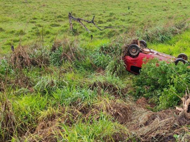 Acidente de trânsito com viítima de ferimentos aconteceu na  rodovia LMG 628, Km 91