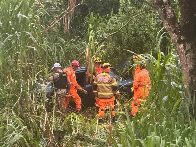 Acidente na BR 354 próximo a ponte do Agnaldo das Pamonhas