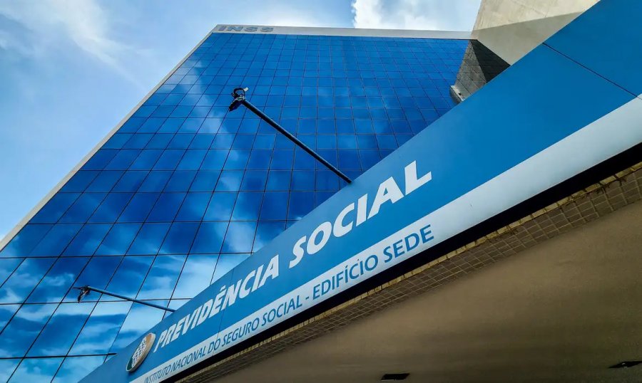 INSS começou a pagar benefícios acima do mínimo na terça