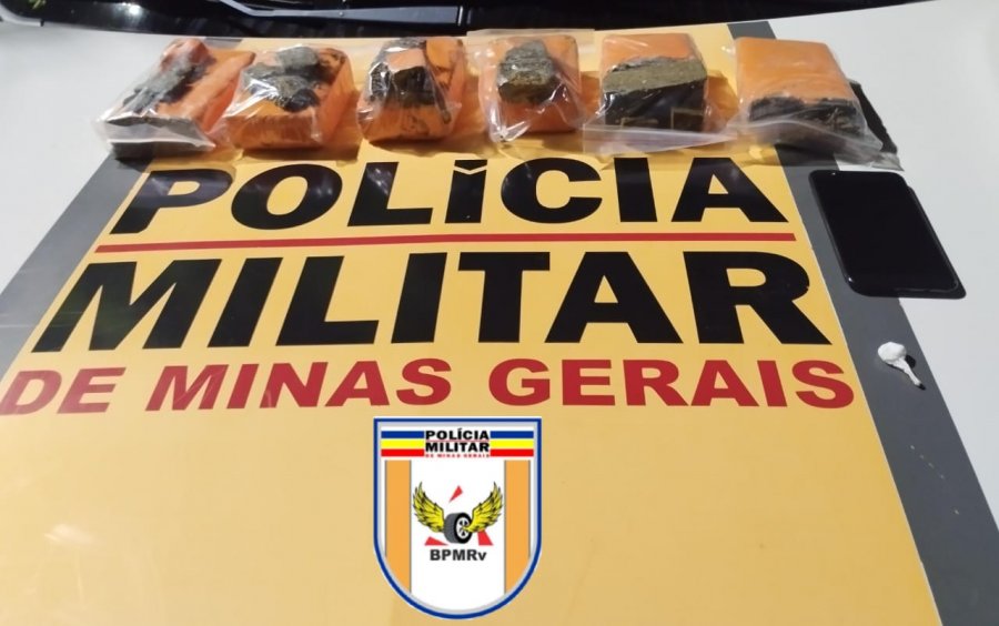 Prisão por tráfico: Passageiro de serviço por aplicativo é detido com drogas na BR-352, em Lagoa Formosa