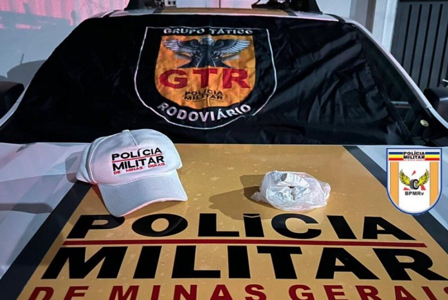 Polícia Militar realiza prisão em flagrante após apreensão de drogas na MGC 354