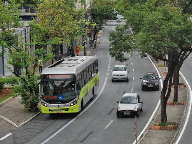 Motoristas de Minas Gerais já podem indicar real infrator no aplicativo da CDT