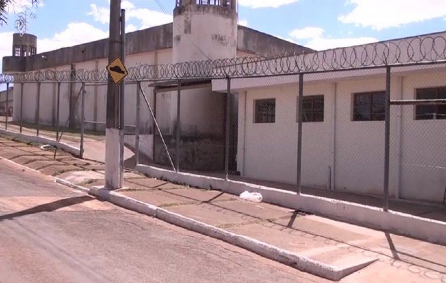 Detentos tentam fugir da penitenciária de Carmo do Paranaíba