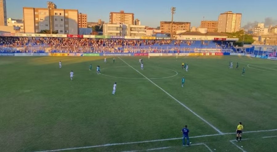 URT empata com Caldense e garante vaga na segunda fase do Módulo 2 do Mineiro