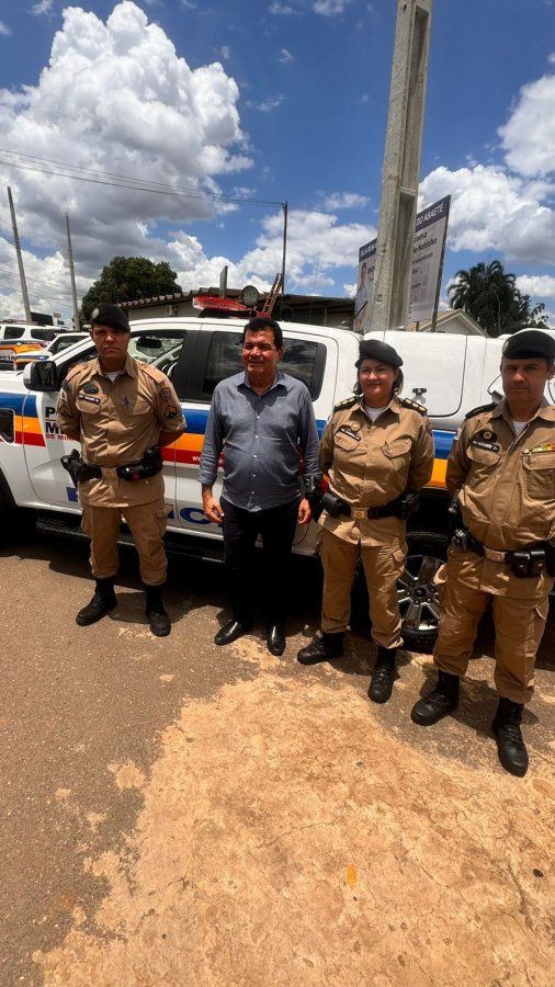 Entrega de viatura policial para o Destacamento de São Gonçalo do Abaeté