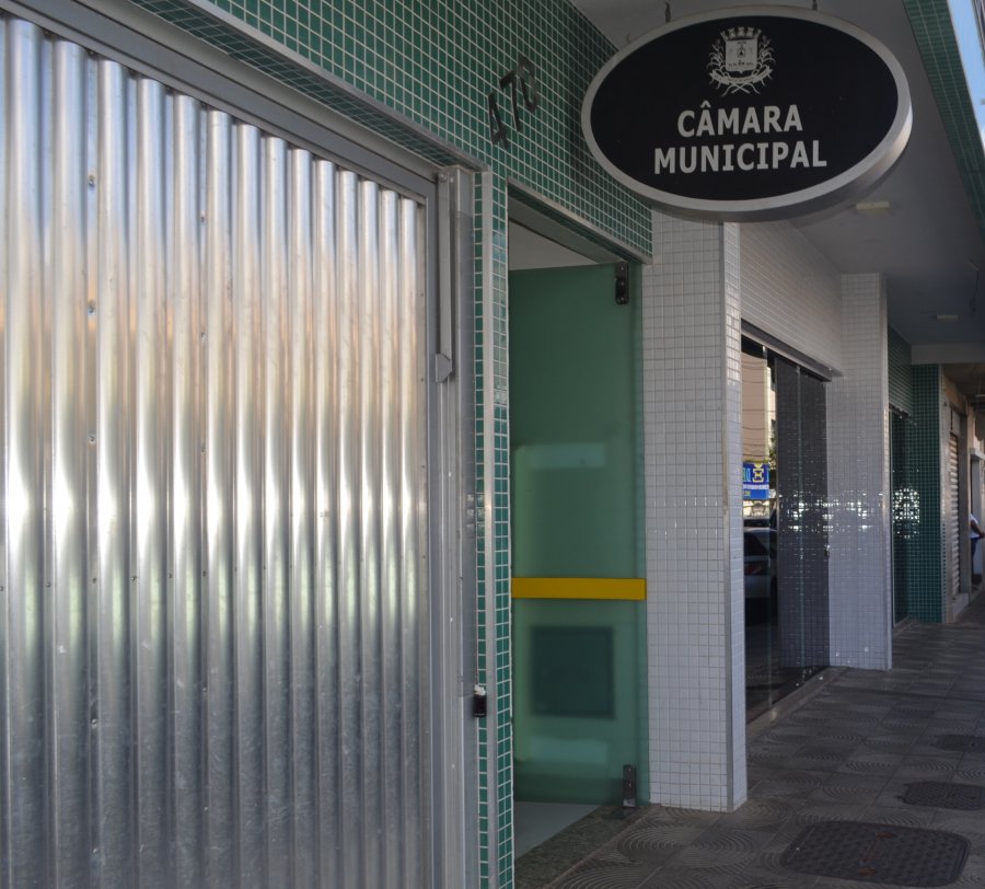 Câmara Municipal de Patos de Minas tem novos números de telefones de gabinetes parlamentares