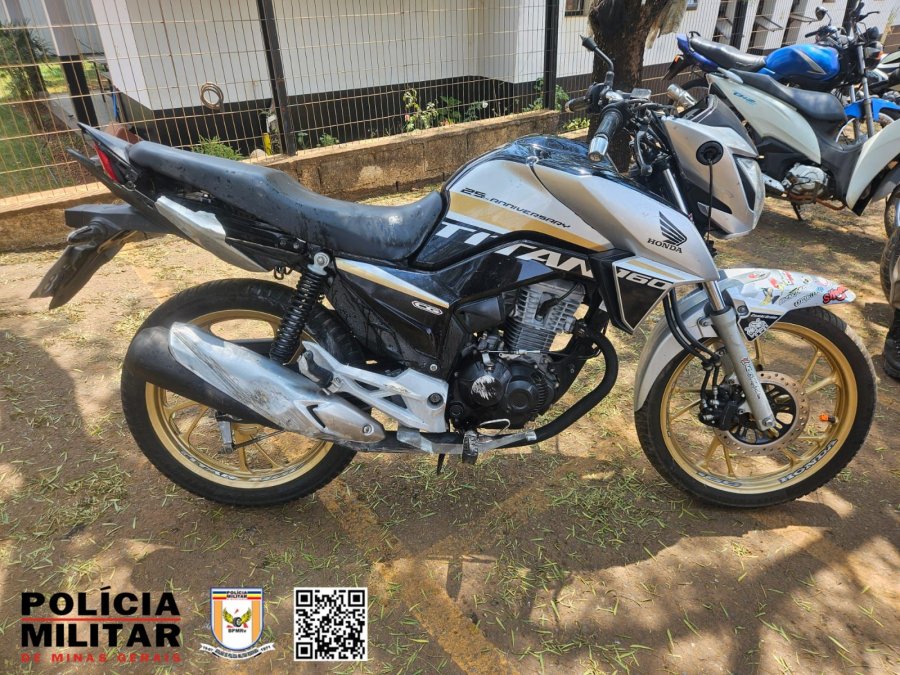 Motociclista sofre queda na MGC-354 em Patos de Minas e é levado ao hospital