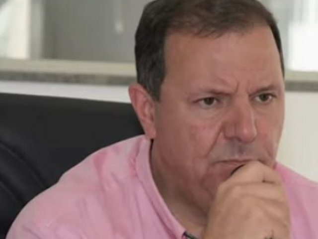 Prefeito de Patrocínio é denunciado por uso de documento falso em compra de imóveis